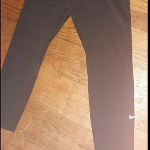 Nike leggings